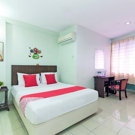 Oyo 329 Suntex Hotel Ampang  Exteriör bild